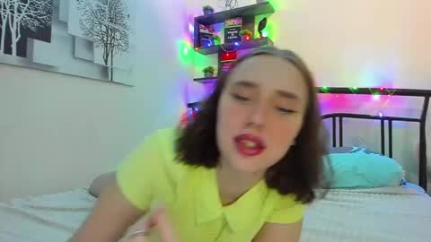 Lina online show from March 24, 2026, 10:37 pm