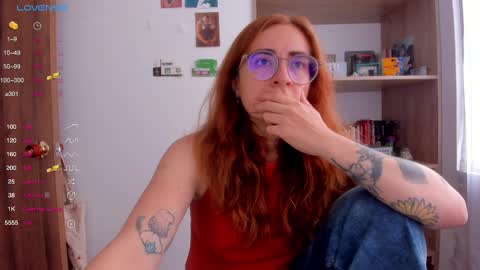 Giggles  online show from February 13, 2025, 2:52 pm