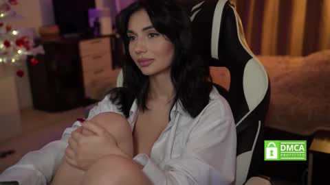 Call me Linda online show from January 10, 2026, 6:42 pm