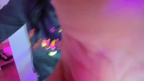 Snapshot of lindaa_miller chatting on February 8, 2025, 3:19 am linda miller online show from February 8, 2025, 3:19 am