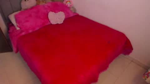 linda miller online show from November 25, 2025, 5:07 am