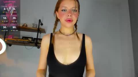 Snapshot of lindacrystalofc chatting on September 23, 2025, 4:54 pm happy new year online show from September 23, 2025, 4:54 pm