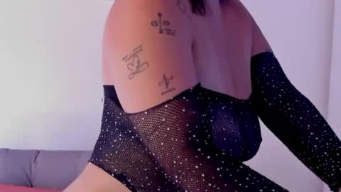 Snapshot of lindsay_sexxxy chatting on May 27, 2026, 3:31 pm ISSABELLA online show from May 27, 2026, 3:31 pm