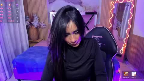 Linda  online show from May 27, 2026, 3:36 am