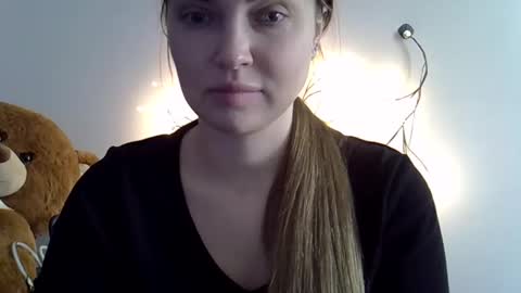 Snapshot of lindsisecret chatting on March 21, 2026, 10:42 am Anna online show from March 21, 2026, 10:42 am