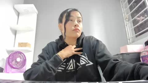 Lindsy online show from September 27, 2025, 1:05 pm