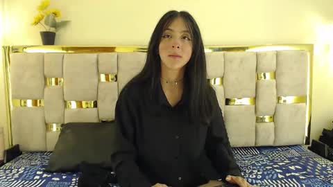 ling ling24 online show from February 18, 2025, 6:26 am