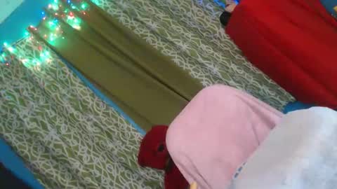 weng bustamante online show from September 23, 2025, 4:15 am