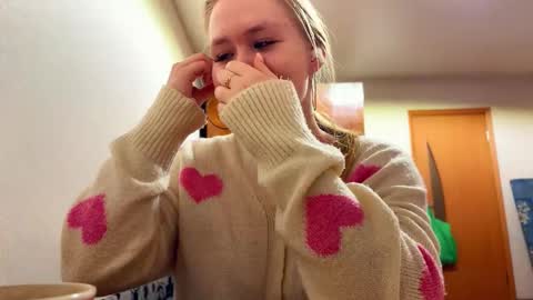 Rose online show from February 8, 2026, 2:42 pm