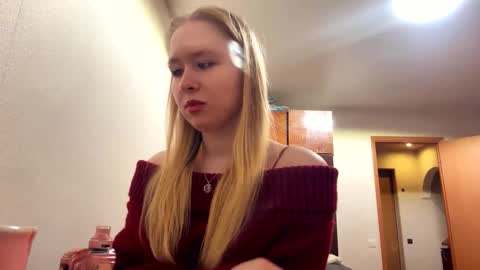 Rose online show from February 26, 2026, 7:24 pm