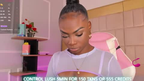 Snapshot of linsyadams chatting on December 21, 2024, 8:00 pm online show from December 21, 2024, 8:00 pm