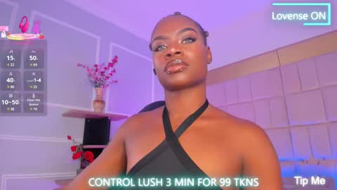 Snapshot of linsyadams chatting on March 4, 2025, 9:11 pm online show from March 4, 2025, 9:11 pm