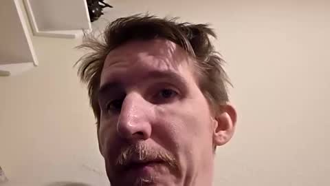 Snapshot of liocious98 chatting on October 18, 2025, 9:21 am liocious98 online show from October 18, 2025, 9:21 am