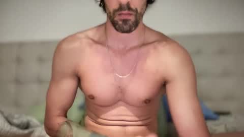 lion_hotty online show from November 24, 2025, 6:29 pm