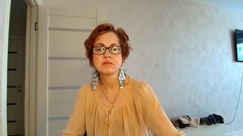 Snapshot of lioraweiss chatting on April 28, 2026, 10:20 am Liora Weiss online show from April 28, 2026, 10:20 am