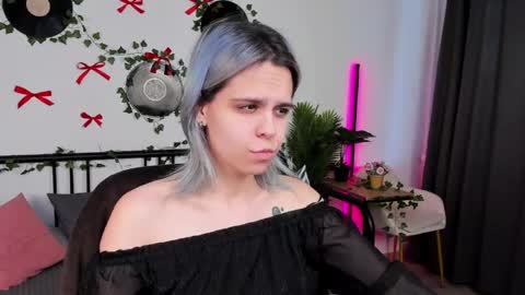 hello Ill be waiting for you during these hours tue 10am-5pm wed 3am-5pm thu 3am-5pm fri 3am-10am sat 10am-5pm sun 3am-1GMT online show from April 16, 2026, 3:07 am