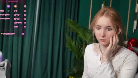 lirakink online show from February 12, 2026, 3:56 am