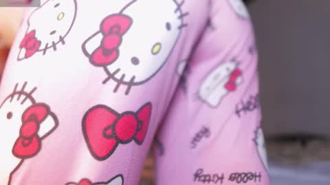 Snapshot of liria_velvet chatting on October 31, 2025, 7:37 pm Liria OF online show from October 31, 2025, 7:37 pm