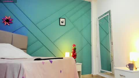 Snapshot of lirioswiitt_ chatting on December 20, 2024, 11:32 am lirius online show from December 20, 2024, 11:32 am