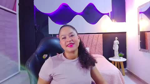 lis_shepard online show from April 24, 2026, 12:29 pm