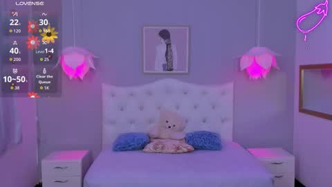 Lisa online show from September 29, 2025, 5:51 pm