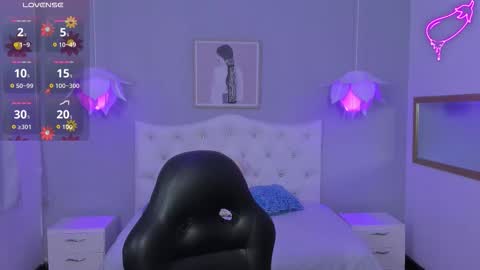 Lisa online show from October 10, 2025, 5:56 pm