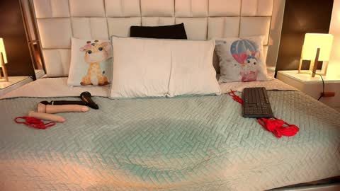 Lisa online show from January 30, 2025, 6:32 pm