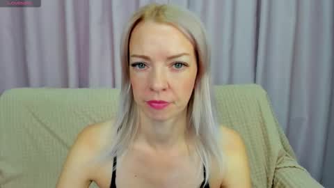 Snapshot of lisa_magnusson chatting on October 14, 2025, 12:55 am Lisa online show from October 14, 2025, 12:55 am