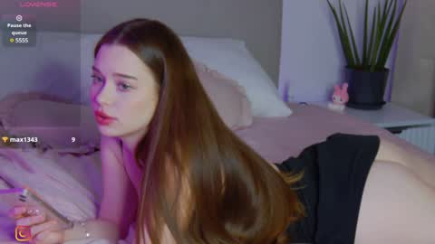 lisa_moons online show from January 25, 2025, 7:28 pm