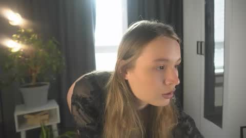 Elisabeth or Lisa online show from September 20, 2025, 5:08 am