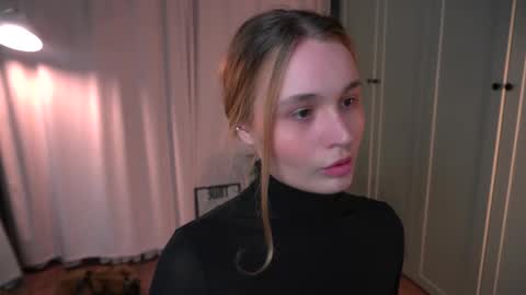 Elisabeth or Lisa online show from January 18, 2026, 8:12 pm