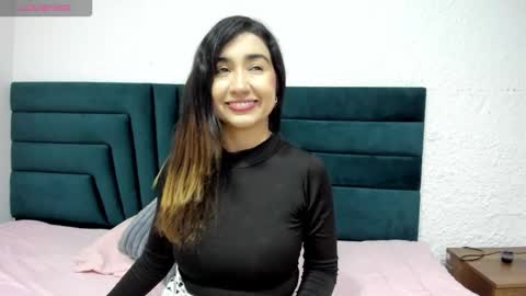 Snapshot of lisa_white_ chatting on December 18, 2025, 3:34 am lisa white online show from December 18, 2025, 3:34 am