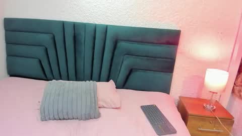 Snapshot of lisa_white_ chatting on January 11, 2026, 3:44 am lisa white online show from January 11, 2026, 3:44 am