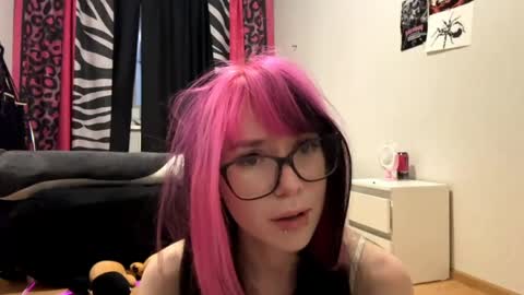 Aileen online show from May 26, 2026, 6:37 pm