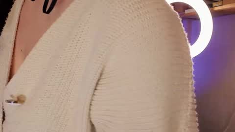 Snapshot of lisavamp chatting on November 11, 2025, 11:05 pm LisaVamp online show from November 11, 2025, 11:05 pm