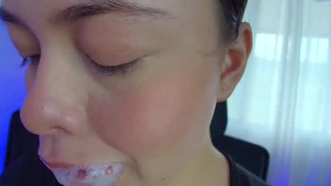 Lisbet online show from January 30, 2025, 7:04 pm