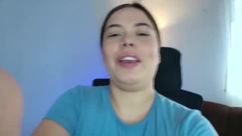 Lisbet online show from March 6, 2025, 2:40 pm