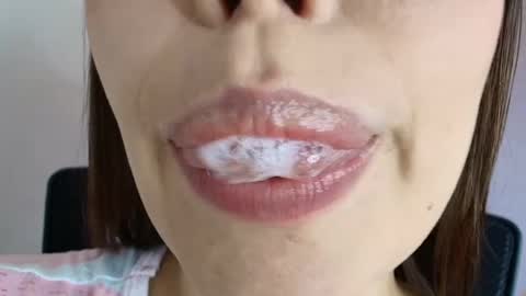 Lisbet online show from September 20, 2025, 4:08 pm