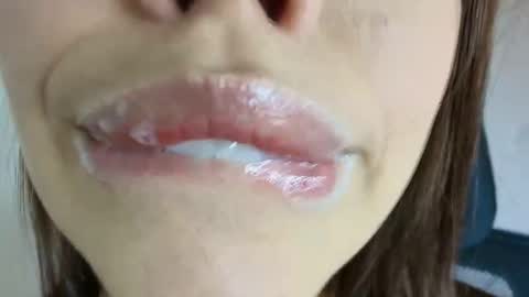 Lisbet online show from October 22, 2025, 9:58 pm