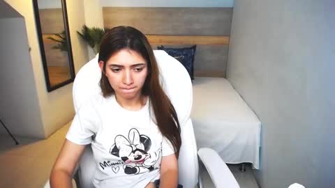 Liseth Fox online show from December 20, 2024, 10:22 pm