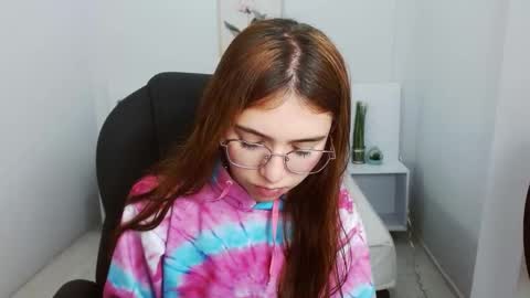 Liseth Fox online show from February 17, 2025, 12:48 pm