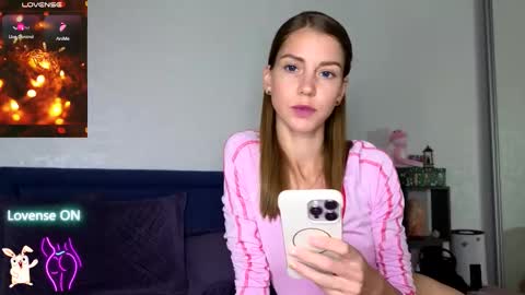 Kris Maks online show from September 26, 2025, 3:16 pm