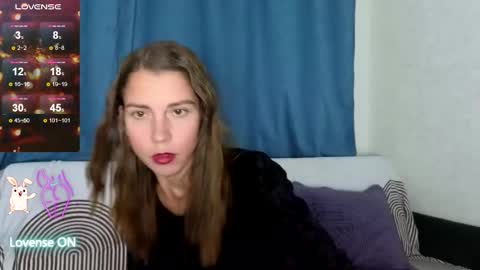 Kris Maks online show from October 14, 2025, 4:19 pm