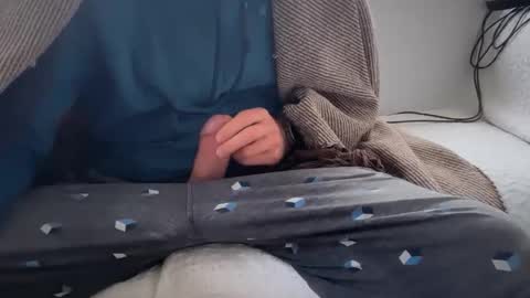 lisousx online show from April 20, 2026, 10:18 am