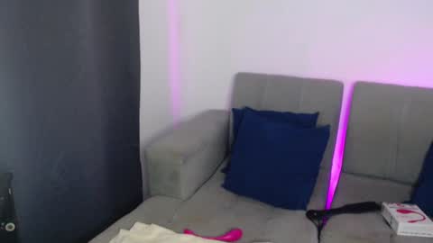  Liss  online show from January 17, 2025, 8:34 am