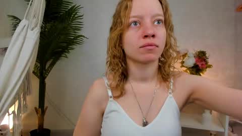 Lissa online show from February 23, 2026, 7:39 am