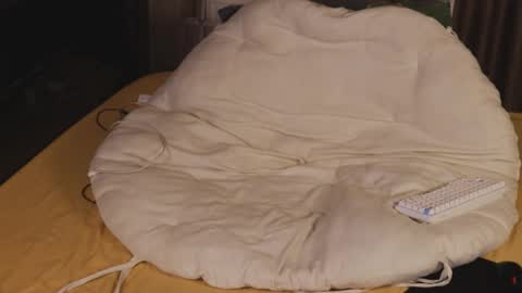 Snapshot of lissaho chatting on September 23, 2025, 8:01 pm Lissa Ross online show from September 23, 2025, 8:01 pm