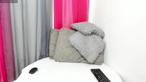 lissa online show from March 3, 2025, 7:49 pm