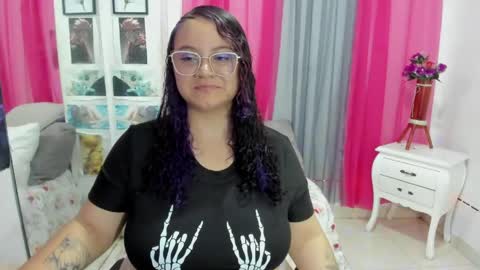 lissa online show from April 15, 2026, 9:26 pm