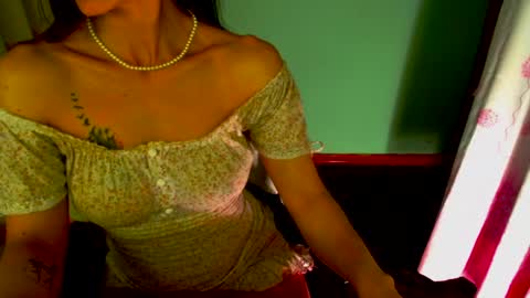 Snapshot of lisstaylor chatting on December 29, 2024, 2:49 am Liss online show from December 29, 2024, 2:49 am